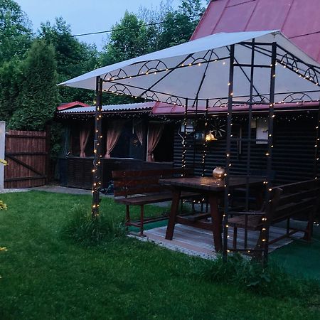 Utulna Chaloupka Na Valassku Valasska Bystrice Luaran gambar